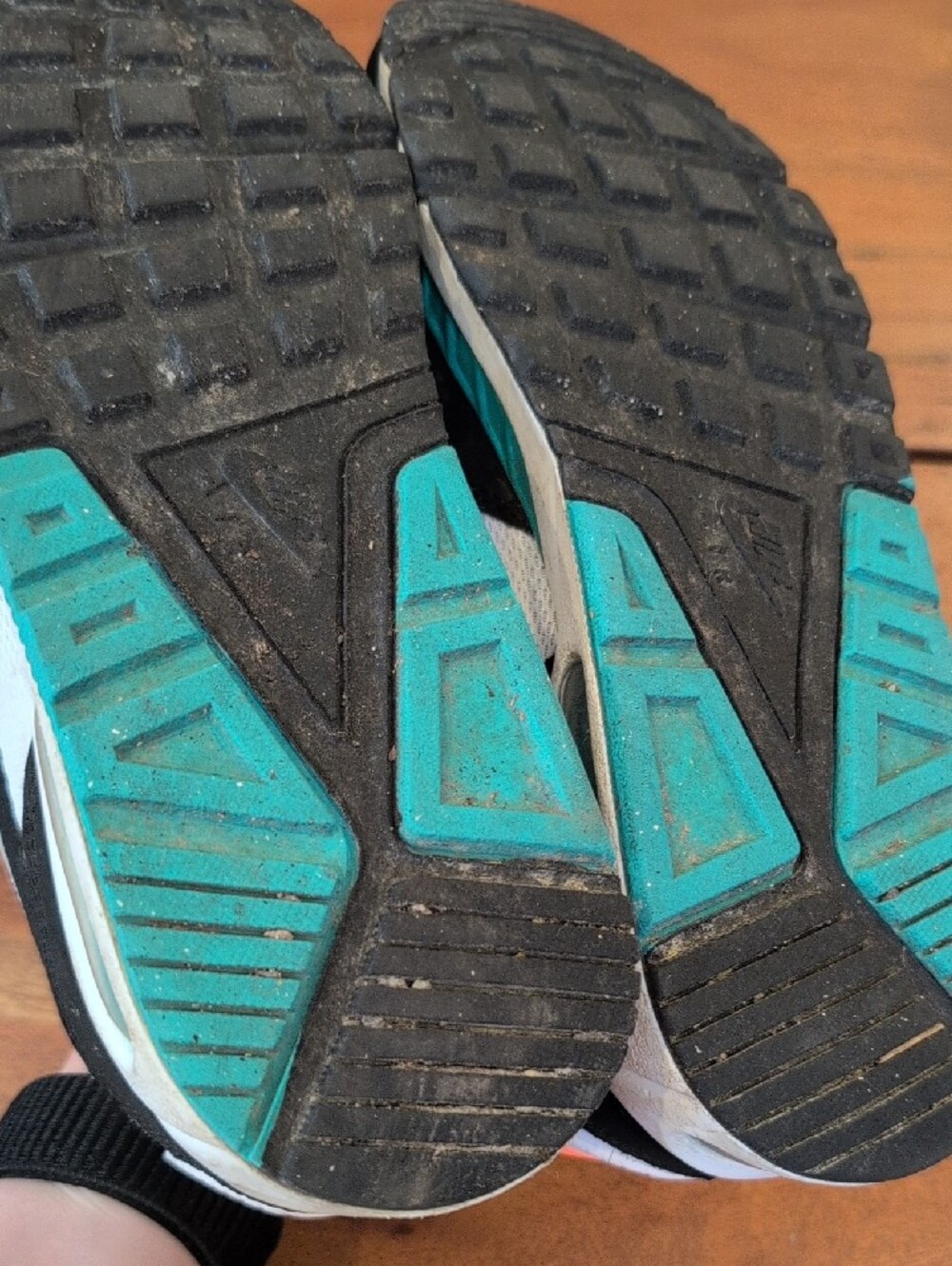 Nike Women's Air Max 90s - Picture 8 of 8